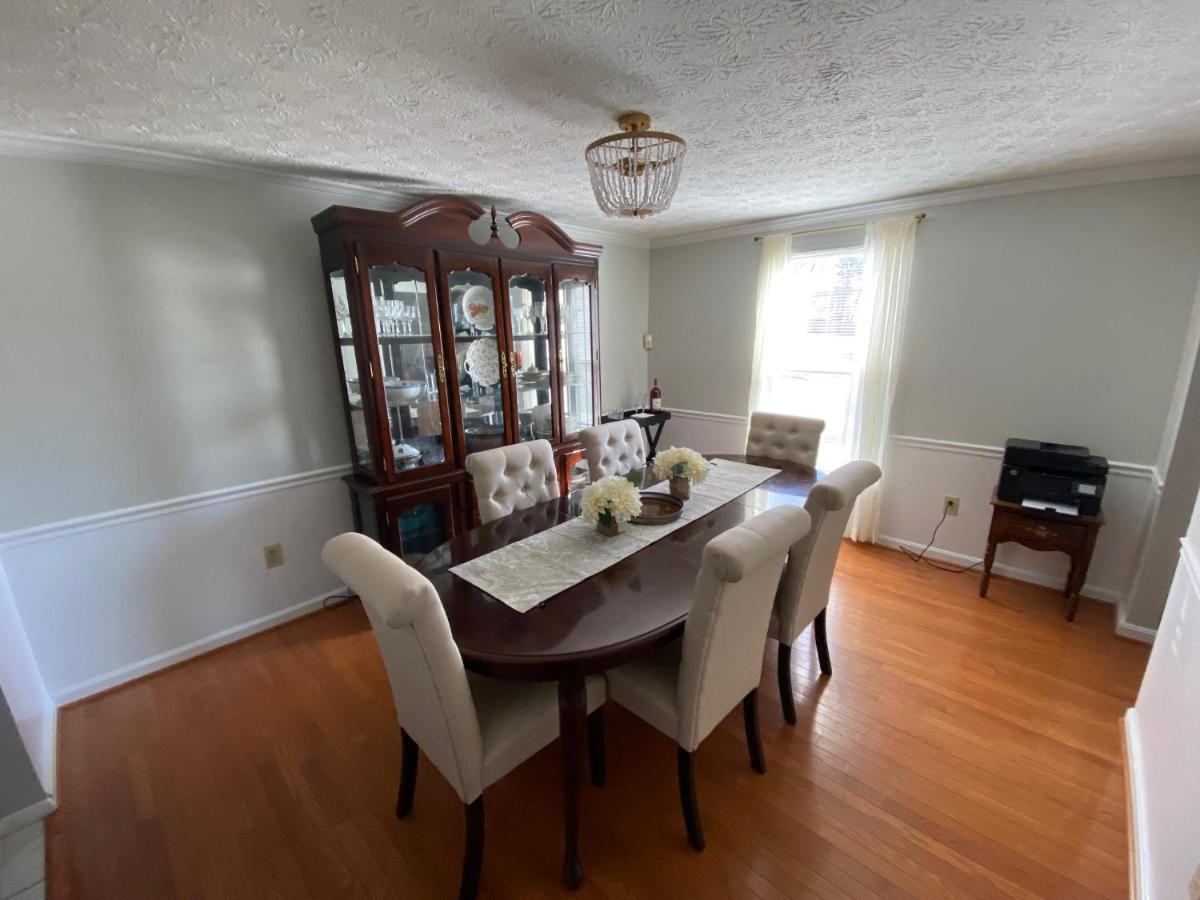 Upgraded, Beautiful 4 Bd Colonial In 银泉 外观 照片