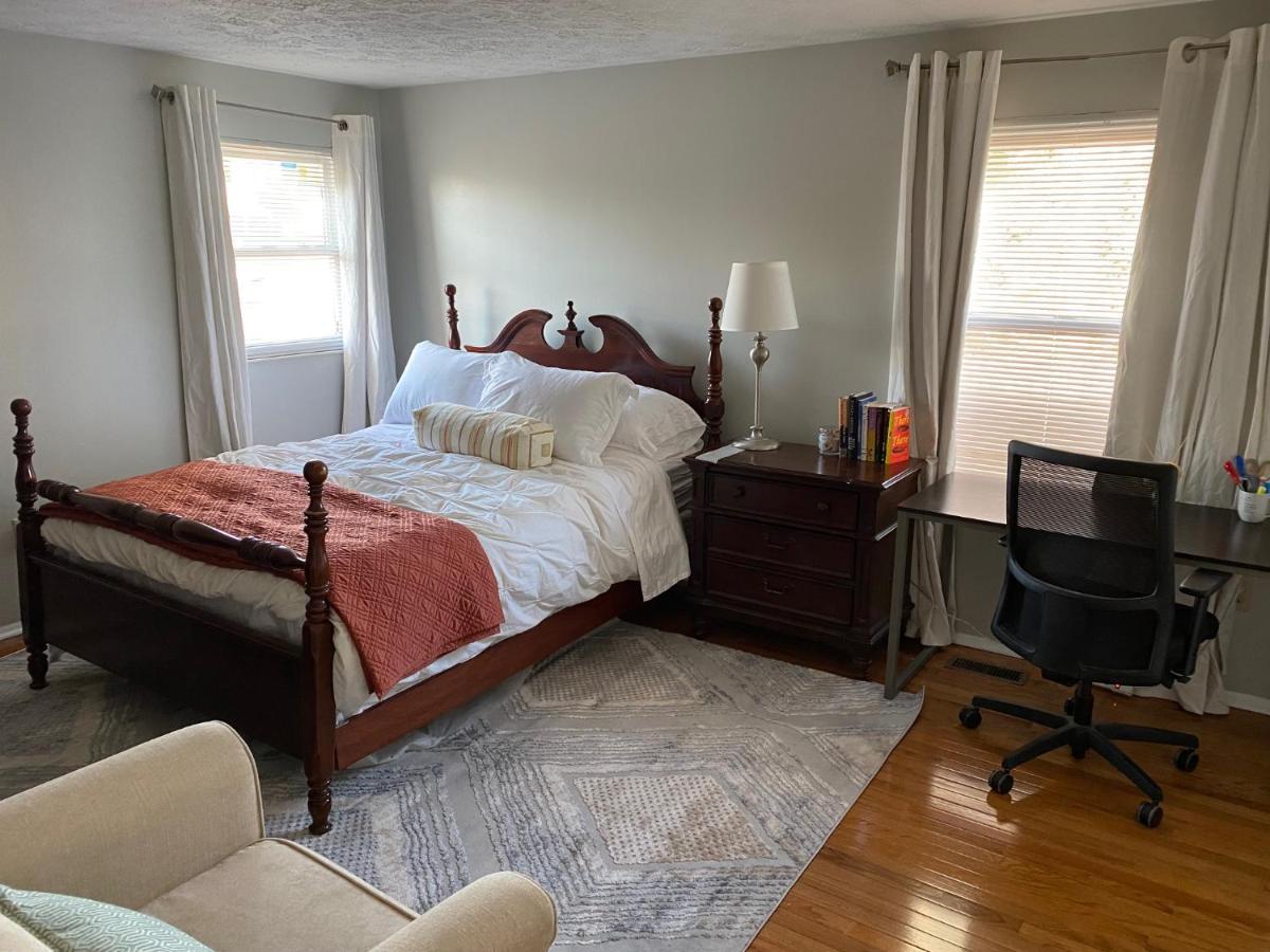 Upgraded, Beautiful 4 Bd Colonial In 银泉 外观 照片
