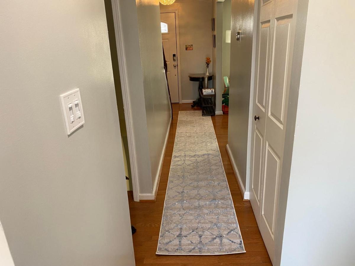 Upgraded, Beautiful 4 Bd Colonial In 银泉 外观 照片