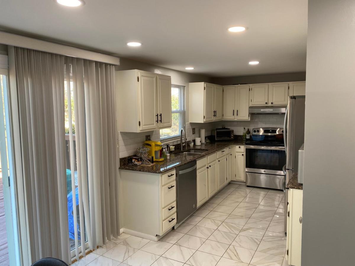 Upgraded, Beautiful 4 Bd Colonial In 银泉 外观 照片